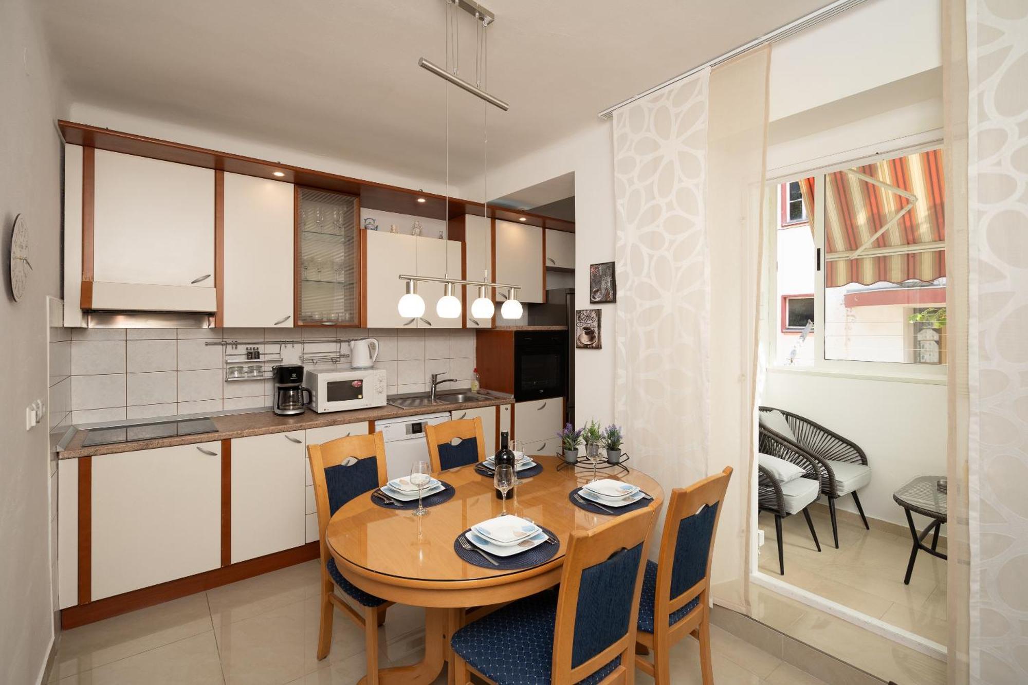 Nena Apartment *